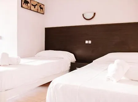 Q-royal Hotel *