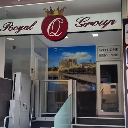 Q-royal Szálloda *